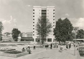 0000015 - AK Cottbus - Cottbus Hochaus im Stadtzentrum - (V 11 50 A 1_B 279_74 01 06 31 092)